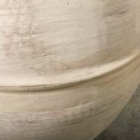 Pot Tanaman Ayla Vintage Terakota Buatan Tangan India Warna Tanah Alami Tekstur Organik Untuk Rumah dan Taman Dilengkapi Lubang Drainase Ramah Lingkungan Dua Buah
