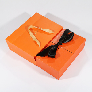 One-stop OEM square Gift Set <strong>Box</strong> Graduation Gift Boxes with <strong>Bag</strong> - Product Image 3