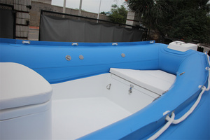 Bateau <span class=keywords><strong>semi</strong></span>-<span class=keywords><strong>rigide</strong></span> sportif de 5,2 m (17 pieds) - Nouveau modèle - 10 personnes - Coque en fibre de verre <span class=keywords><strong>semi</strong></span>-<span class=keywords><strong>rigide</strong></span> - Profil en V profond - Hypalon - <span class=keywords><strong>Moteur</strong></span> hors-bord <span class=keywords><strong>avec</strong></span> console centrale - Product Image 3