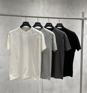 T-shirt Crop Top da Uomo di Alta Qualità, Personalizzabile con Logo, Asciugatura Rapida, Oversize per Sport e Palestra - Product Image 2