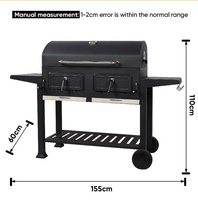 Barbecue d'extérieur robuste au charbon de bois avec chariot, fumoir et tables latérales pliables