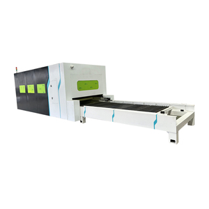 เครื่องตัดไฟเบอร์เลเซอร์แบบปิดที่มีความปลอดภัยสูง กำลังไฟ 1500W 3kw 6kw 12kw สำหรับแผ่นโลหะ พร้อมแท่นแลกเปลี่ยนแผ่นวัสดุ ระบบควบคุม Cypcut - Product Image 3