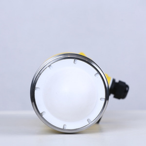 Capteur de niveau radar 80G 0-100M 4-20mA 24V intelligent en métal pour la mesure du niveau d'eau - Product Image 1