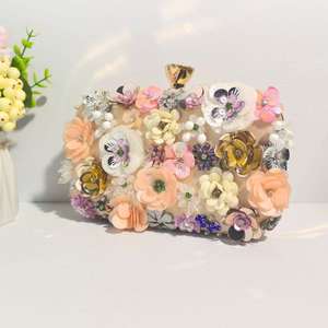 Pochette de Soirée DAQI Tendance pour Femme, Décoration Florale, Sac à Main Perlé Fait Main de Luxe, Soie Véritable, Forme Carrée Horizontale 1-1.9L - Product Image 2