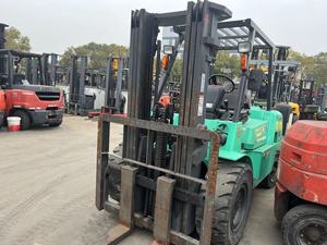 FD40รถยกมิตซูบิชิใช้แล้วใช้เวลาในการทำงานต่ำ4Ton ญี่ปุ่นนำเข้าสีเดิมเครื่องจักรก่อสร้างมีในสต็อก - Product Image 5