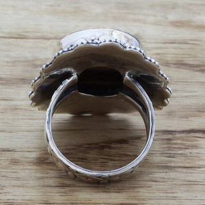 Anello Vintage Medievale a Forma di Cuore in Pizzo per Donna, Gioiello Elegante per Un Dito in Tono Maillard - Product Image 4