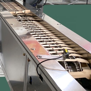 Automatisation Manche en bois Cuillère Couteau et Fourchette Faisant la Machine Sculpture sur bois <span class=keywords><strong>Prix</strong></span> de la machine - Product Image 5