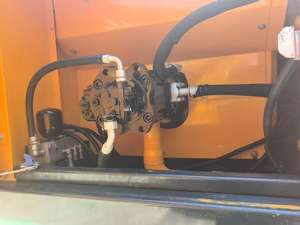 Vendita calda di seconda mano <span class=keywords><strong>Hyundai</strong></span> <span class=keywords><strong>305</strong></span> escavatore 30 tonnellate ad alta potenza Cummins motore ingranaggio nucleo in buone condizioni - Product Image 6