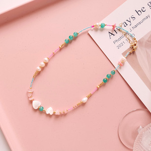 Collana con Catena Irregolare e Perline, Design Floreale Bohémien, Perla d'Acqua Dolce Naturale, Conchiglia Placcata Oro - Product Image 3