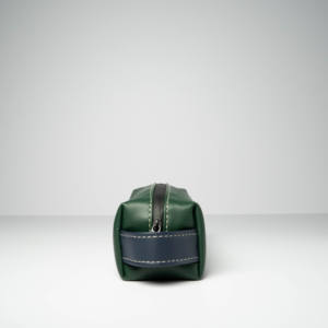 Sac à cosmétiques portable en cuir imperméable de fabrication professionnelle avec fermeture éclair, taille et couleur personnalisables pour un usage quotidien - Product Image 5