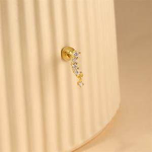 Piercing Clásico de Plata de Ley 925 con Baño de Oro de 18K, Diseño de Estrella, Luna, Ojo Turco y Zirconia Geométrica para Cartílago, Tragus, Lóbulo y Labret - Product Image 3