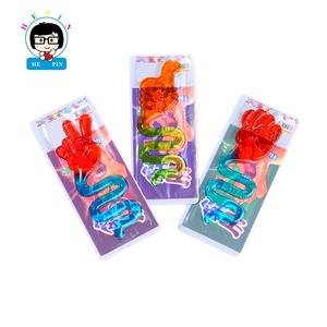 Ventas al por mayor Funny <span class=keywords><strong>Rock</strong></span> <span class=keywords><strong>Paper</strong></span> <span class=keywords><strong>Scissors</strong></span> Shaped Gummy Candy Sabor a fruta sabrosa Soft Jelly Candy - Product Image 1