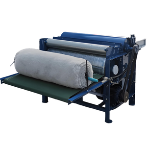 Machine <span class=keywords><strong>à</strong></span> carder les déchets de coton / Machine <span class=keywords><strong>à</strong></span> fabriquer des rouleaux de laine de coton en vente directe d'usine / <span class=keywords><strong>Prix</strong></span> de la machine <span class=keywords><strong>à</strong></span> peigner la laine - Product Image 1