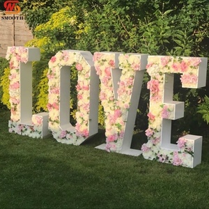 Grande enseigne lumineuse autoportante pour mariage, lettres LOVE, en PVC blanc, pour événements intérieurs et extérieurs - Product Image 1