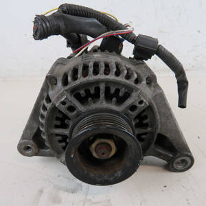 Alternateur d'occasion 27060-22100 pour Toyota Corolla Verso Mk2 2001-2007 (69594) - Product Image 2