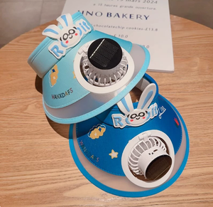 Casquette <span class=keywords><strong>Pare</strong></span>-<span class=keywords><strong>Soleil</strong></span> pour Enfants avec Ventilateur Solaire et Chargement USB, Chapeau Rafraîchissant Anti-UV Motif Lapin Mignon pour l'Été des Enfants - Product Image 1