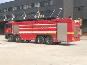 Camión de Bomberos de Espuma MAN 8x4 de 20000L en Oferta, Vehículo de Suministro de Líquido Espumoso para Rescate en Incendios Petroquímicos - Product Image 3