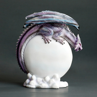 Figurine OEM en résine poly Figurine de dragon de pleine lune Statue de dragon des douanes Décoration intérieure