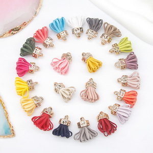 Pendentif multicolore en tissu à franges tricoté à la main pour accessoires de bijoux DIY - Product Image 1