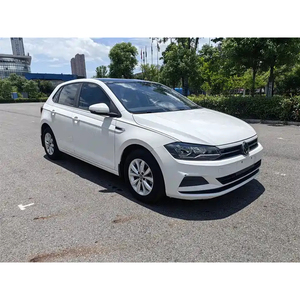Usato <span class=keywords><strong>Volkswagen</strong></span> <span class=keywords><strong>Polo</strong></span> <span class=keywords><strong>2021</strong></span> automatica a benzina auto bianca nera piccola auto di famiglia auto con potenza tetto apribile - Product Image 3