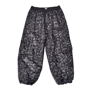 Pantalon de neige noir réfléchissant pour homme avec doublure chaude, taille ajustable, évents et poignets élastiques pour temps froid - Product Image 1
