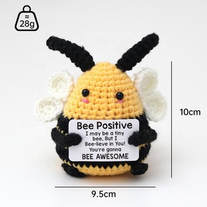 Venta al por Mayor de Abejas de Ganchillo Divertidas y Positivas con Tarjetas de Afirmaciones Positivas para Regalos Inspiradores y Decoraciones de Fiesta - Product Image 2