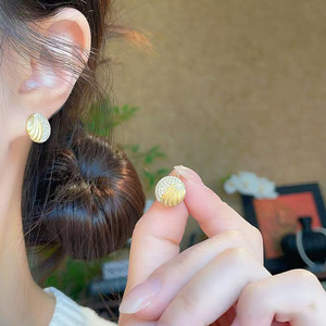 Pendientes de Oro Amarillo de 18K con Diamantes Cultivados en Laboratorio, Redondos, Vintage, de Lujo, Tipo Stud, Ear Cuff, Colgantes, de <span class=keywords><strong>Aro</strong></span>, con Clip, Huggie, de Moda - Product Image 3