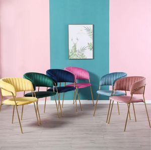 Chaise de salle à manger en velours avec pieds en métal, style moderne et luxueux, pour café et restaurant, en vente - Product Image 4