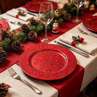Assiettes de présentation de luxe 2026 en plastique PP durable et non toxique, motif flocon de neige rouge, pour mariages et banquets d'hôtel