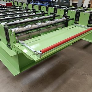 High Quality Customized <strong>Single</strong> <strong>Layer</strong> Trapezoidal Roofing Steel Sheet Roll <strong>Forming</strong> <strong>Machine</strong> Metal Roof Tile Making <strong>Machine</strong> - Product Image 4