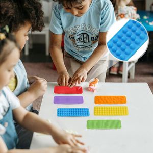 Jouets sensoriels personnalisés - Jouets anti-stress en silicone texturé avec ventouses - Jouet Mochi - Product Image 2