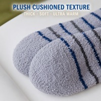 Chaussettes en tricot rayées douces et chaudes pour hommes, personnalisées OEM, épaisses, respirantes, antidérapantes, toucher duveteux, usage quotidien