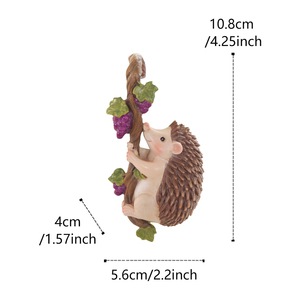 Listo para enviar: Colgador de macetas creativo con diseño de erizo trepador, adorno de resina con forma de animal y enredadera para macetas de suculentas - Product Image 3