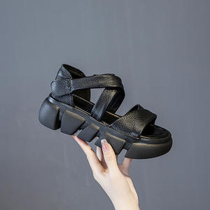 Tendência Produtos Quentes Sapatos De Praia De Couro Do Vintage Casual Camada Superior Couro Grosso <span class=keywords><strong>Sole</strong></span> Peixe Boca Sandálias - Product Image 6