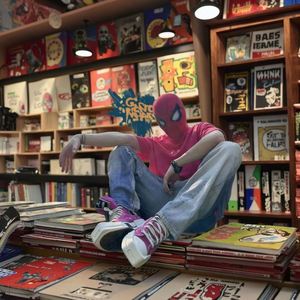 Casco Electrónico de Spider-Man Legends 1/1, Máscara de Cosplay Auténtica y Usable, Inspirada en Marvel, para Fiestas de <span class=keywords><strong>Halloween</strong></span> y Black Friday - Product Image 3