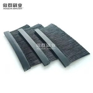 19" Cable Entry Server Rack Plate Brush