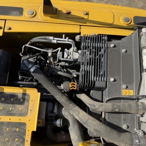 รถขุดขนาดเล็ก Komatsu PC110-8 มือสอง ราคาถูก นำเข้าจากญี่ปุ่น เครื่องไฮดรอลิกแบบตีนตะขาบ ขาย - Product Image 6