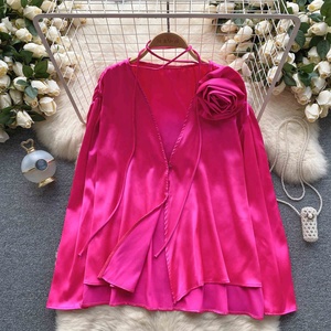 Camicetta in Raso da Donna, Collo a V, Design Floreale 3D, Stile Vintage Elegante <span class=keywords><strong>e</strong></span> alla Moda - Product Image 1