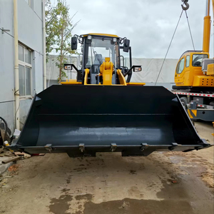 Cargadora de ruedas Liugong CLG856 de 5 toneladas, modelo 2025, casi nueva, usada, en stock. También disponible: Liugong CLG836, 835L, 856, 856H, 862H, 870H. - Product Image 2