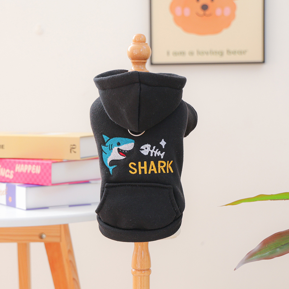 Happy animal city sweatshirt-black shark