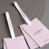 Logo de marque privée personnalisé recyclable étiquettes de vêtements pour vêtements étiquette de prix étiquette de prix étiquette volante