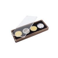 Boîte de rangement pour pièces de monnaie en bois de noyer noir, longue et rectangulaire, en noyer d'Amérique du Nord, pour collection de médailles et badges, avec couvercle transparent visible
