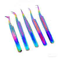Pince à épiler transfrontalière haute précision à motif diamanté, recourbe-cils en forme de reine à 7 angles avec plumes dorées