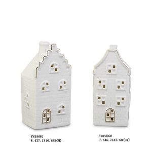 Casa navideña iluminada de porcelana blanca, diseño personalizado, para el hogar - Product Image 2