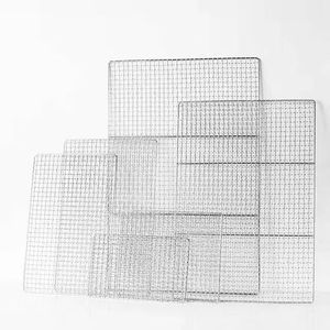 Grille de cuisson coréenne jetable en acier inoxydable avec maille de fil métallique élargie pour poulet rôti, technique de tissage, traitement par soudage et découpe - Product Image 2