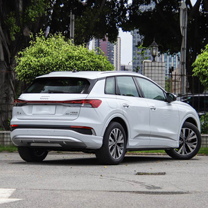 รถยนต์ Audi Q4-etron SUV หรูหรา ขับเคลื่อนด้วยไฟฟ้าล้วน พวงมาลัยซ้าย มีจำหน่าย รถ SUV พลังงานไฟฟ้าใหม่ หลังคาซันรูฟแบบพาโนรามา - Product Image 4