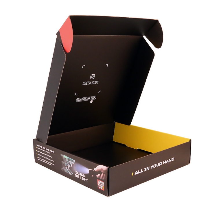 Wholesale Custom Corrugated Carton Boxes Mailer Shipping Boxes Apparel Packaging for Dress Cloth T-shirt Suit Mailer Gift Boxes