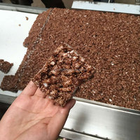 Ligne de production de barres granola Moxin, très demandée |   Machine automatique pour barres de céréales à l'avoine, au sésame et aux cacahuètes et mélangeur à nougat