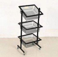 Étagère présentoir en fil d'acier multicouche, étagère présentoir moderne pour panier en treillis métallique d'épicerie à vendre