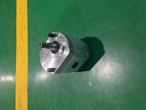 Pompe à engrenages hydraulique haute performance AZPF-10-011RC20MB pour engins de génie civil AZPF-10-011RC20MB Pompe à engrenages AZPF-10-011RC20MB - Product Image 1